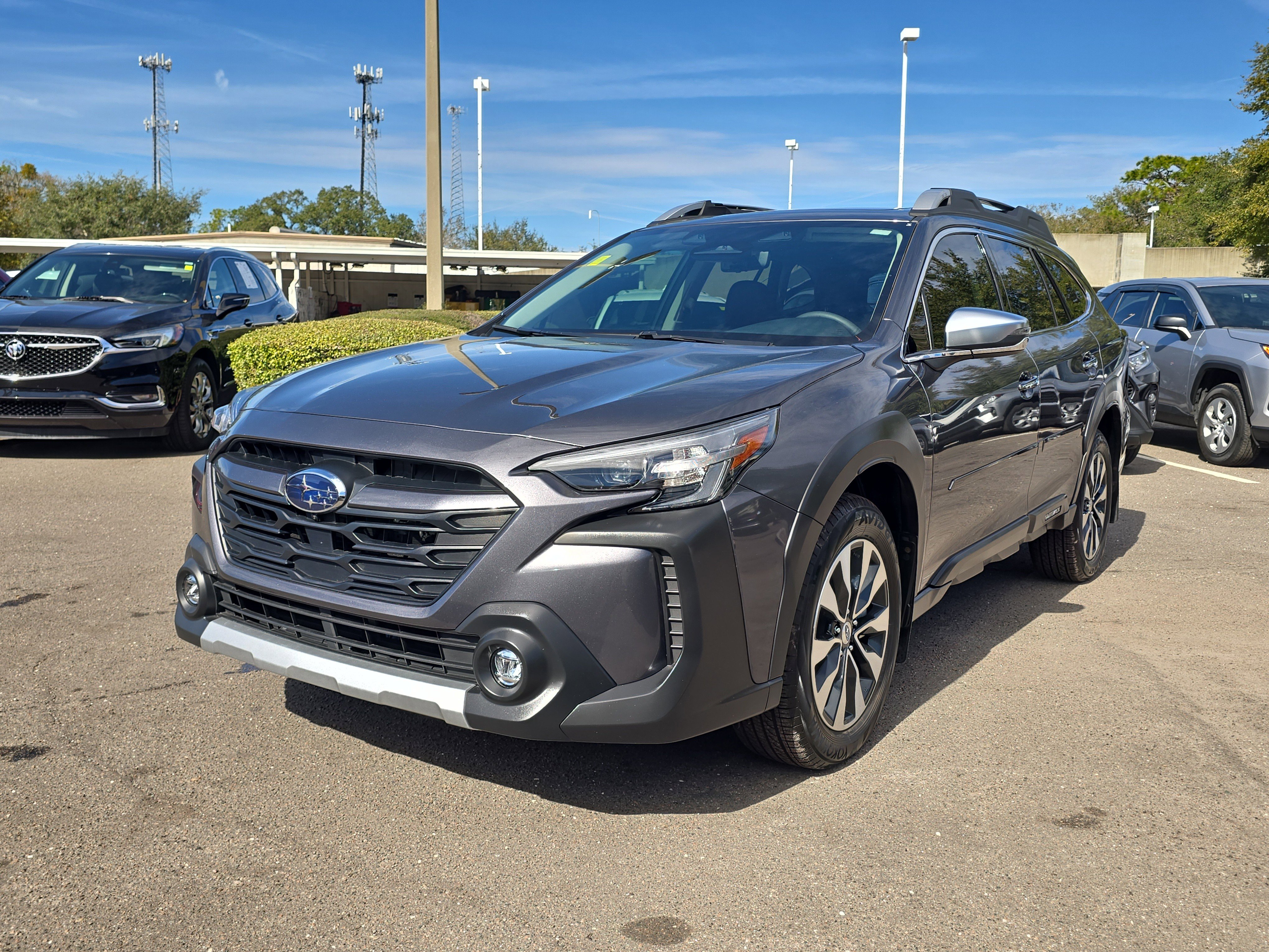 Used 2025 Subaru Outback Touring XT w/ Tech Package 3 image 4