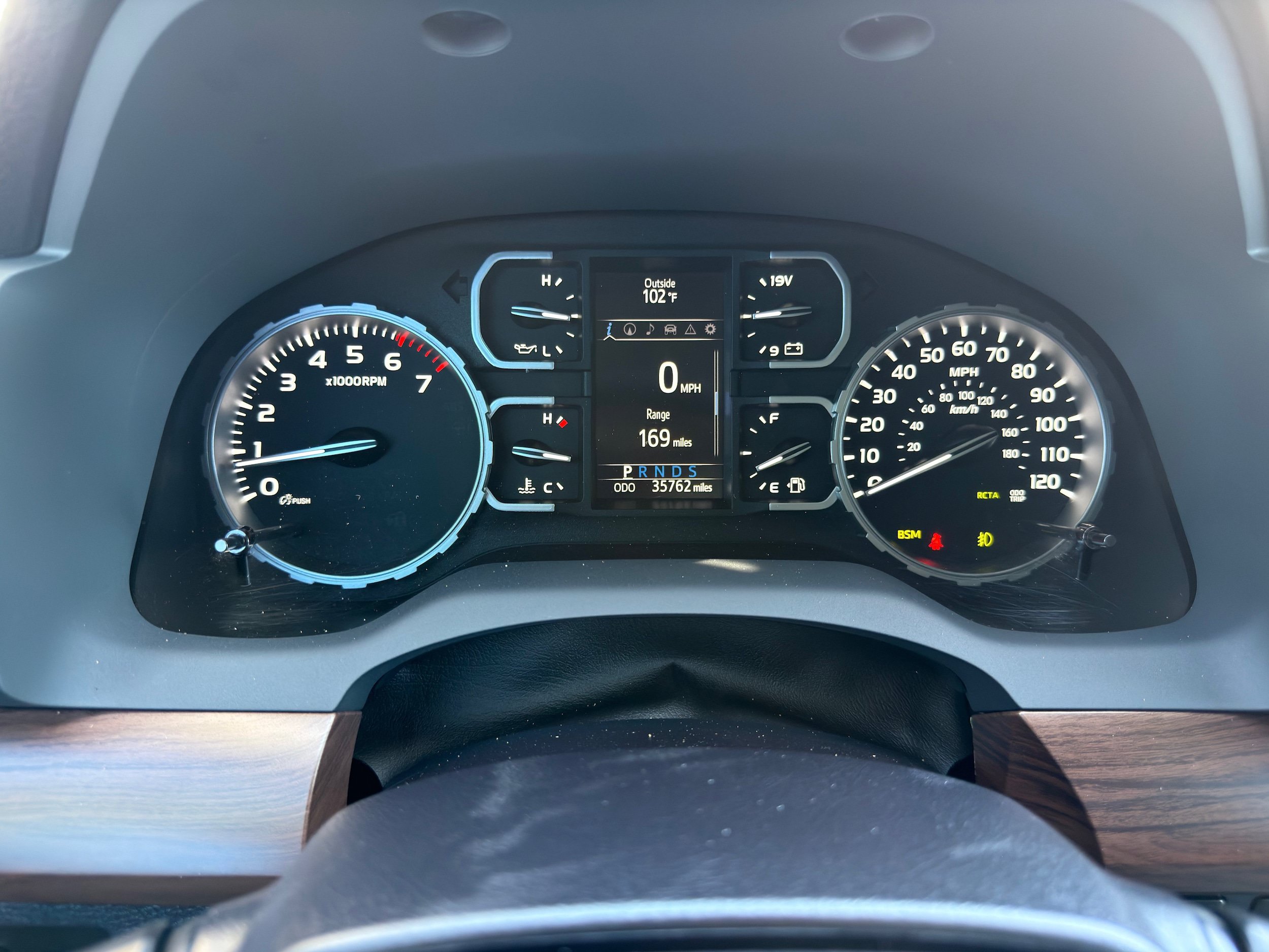 Used 2018 Toyota Tundra Limited w/ Limited Premium Package AWD/4WD image 30