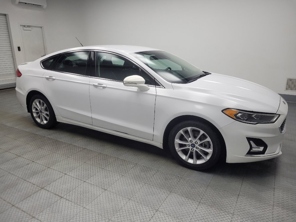 Used 2020 Ford Fusion Energi Titanium FWD image 11
