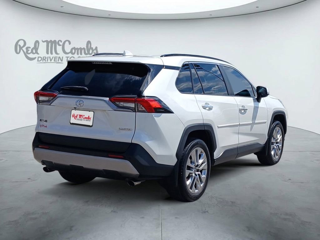 Used 2022 Toyota RAV4 Limited FWD image 5