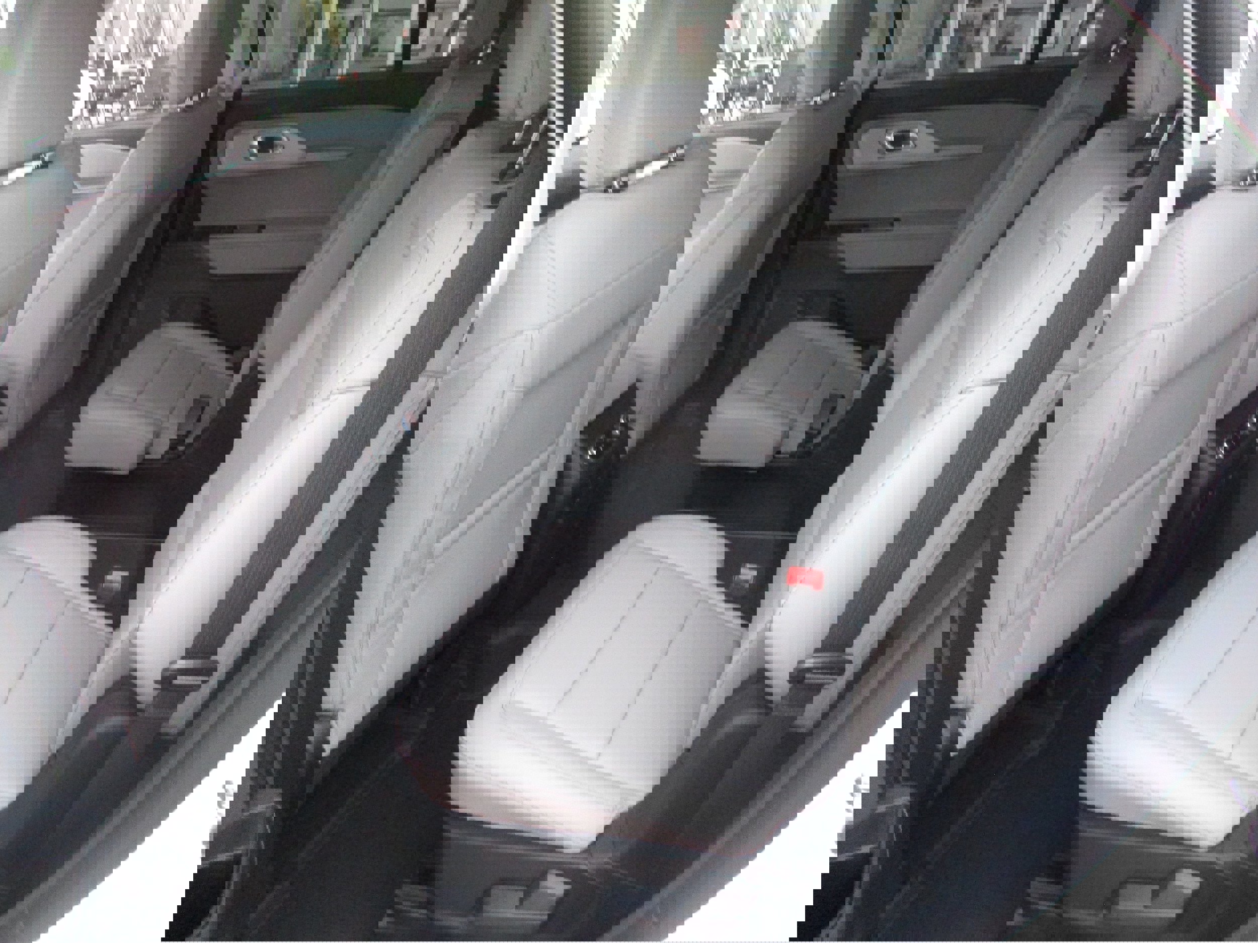 New 2025 Ford Explorer Active image 9