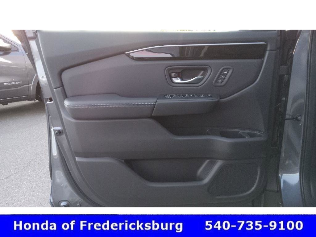 Certified 2025 Honda Pilot EX-L image 25