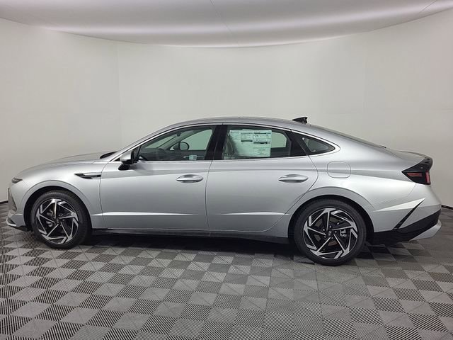 Certified 2025 Hyundai Sonata SEL image 10