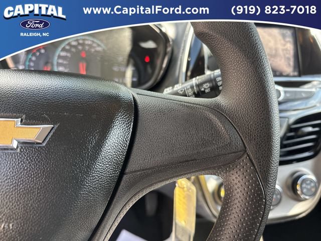 Used 2022 Chevrolet Spark LS FWD image 21
