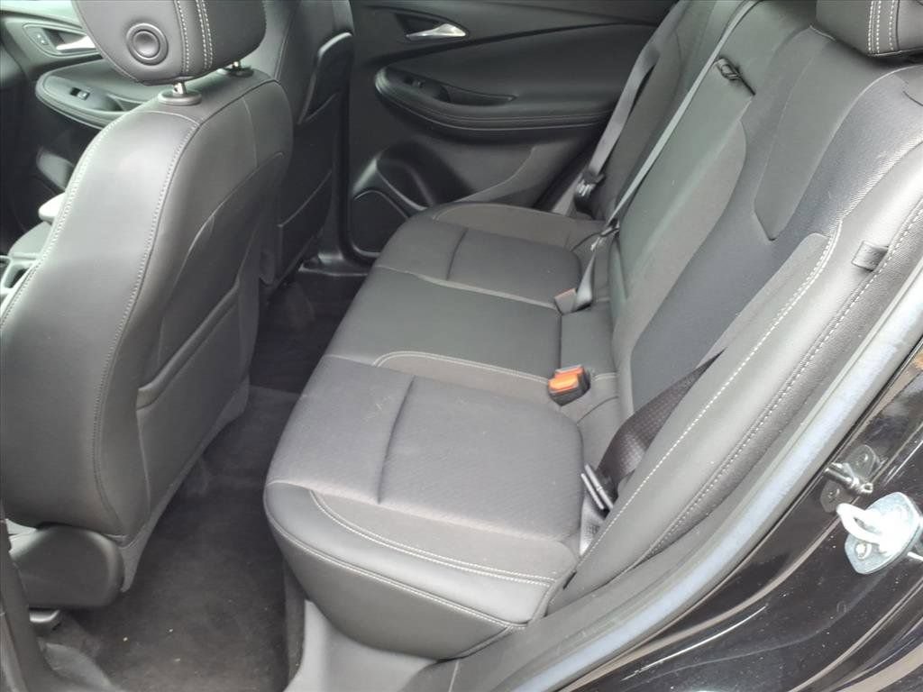 Used 2023 Buick Encore GX Select AWD/4WD image 12