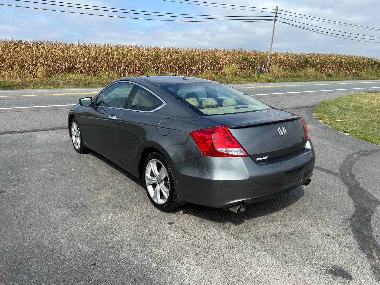 Used 2011 Honda Accord EX-L image 6