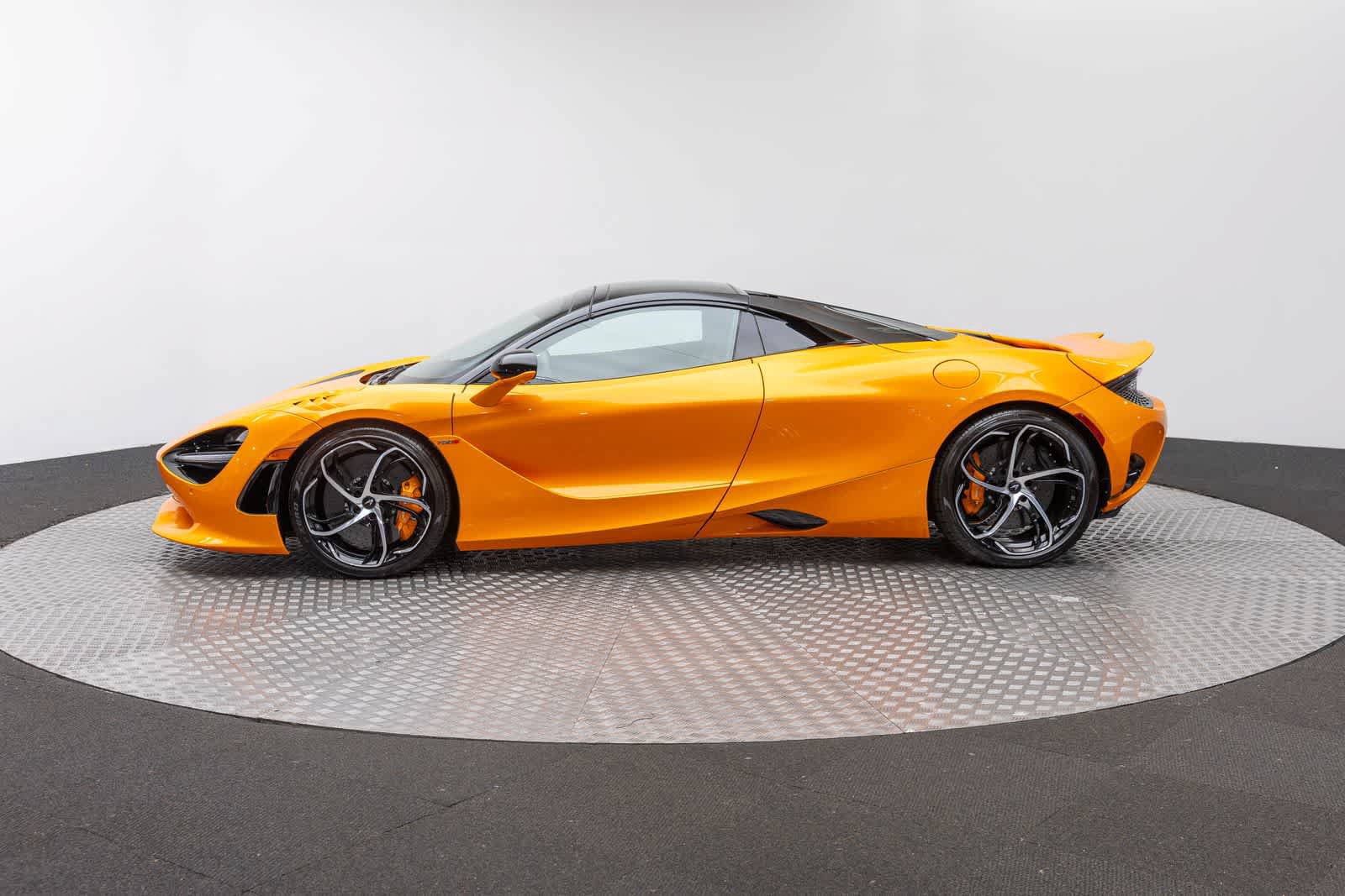 New 2027 McLaren 750S Spider RWD image 49
