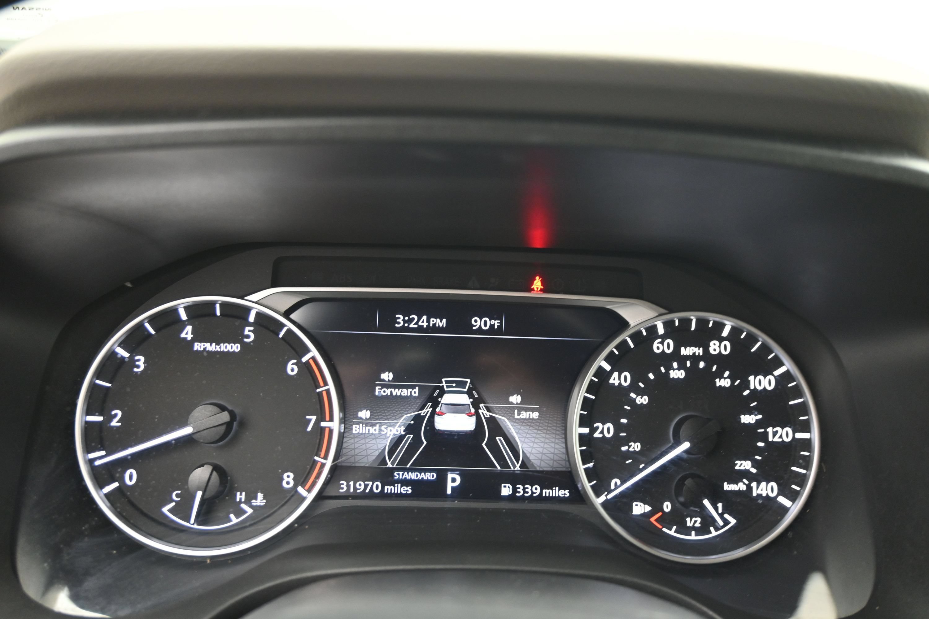 Used 2025 Nissan Rogue SV FWD image 21