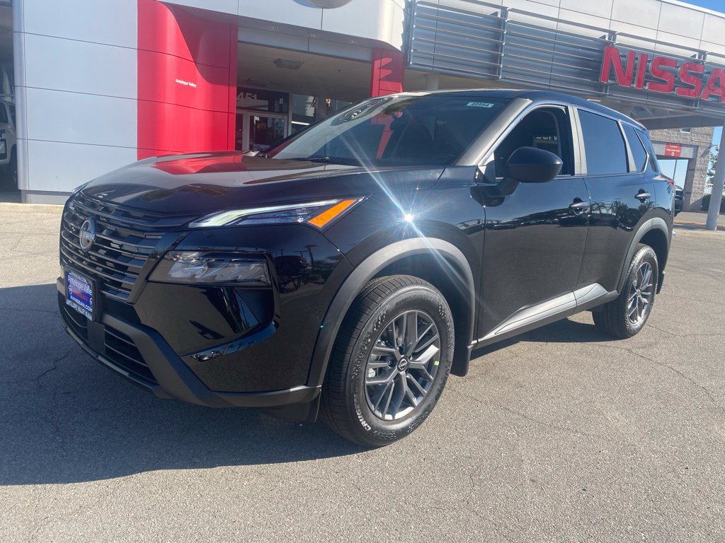 New 2026 Nissan Rogue S FWD image 3