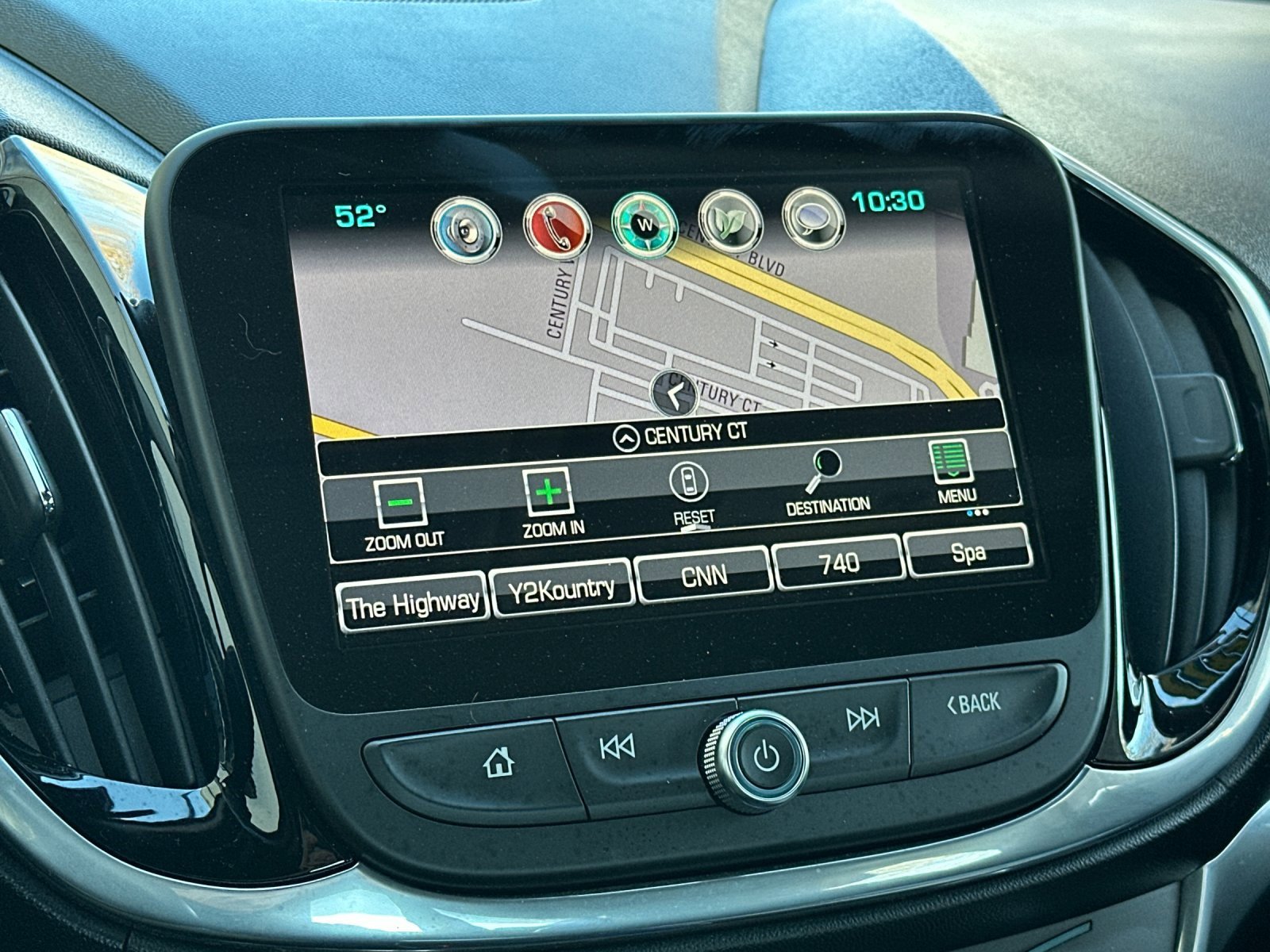 Used 2017 Chevrolet Volt Premier w/ Driver Confidence II Package image 23