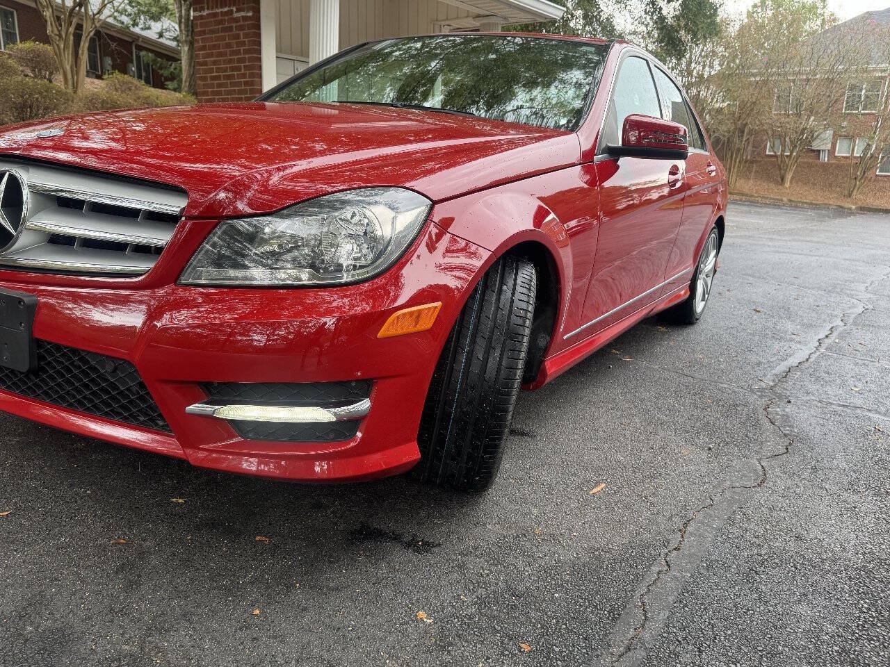 Used 2012 Mercedes-Benz C 300 4MATIC Sedan w/ Multimedia Pkg image 2