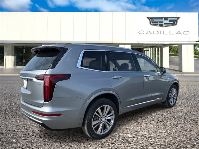 Certified 2023 Cadillac XT6 Premium Luxury w/ LPO, Floor Liner Package image 6