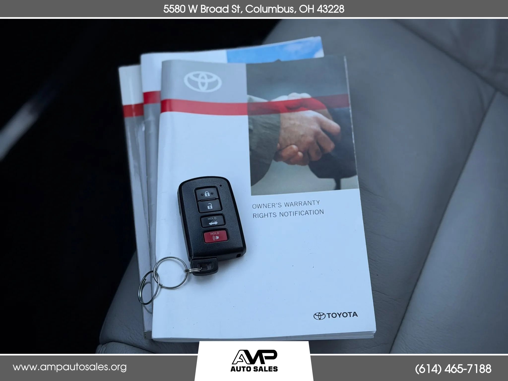 Used 2015 Toyota Avalon XLE image 24