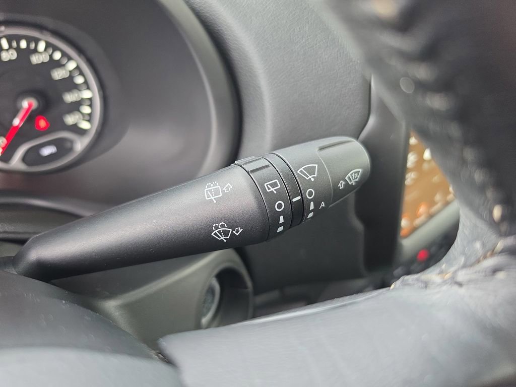 Used 2023 Jeep Renegade Limited w/ Sun/Sound Group AWD/4WD image 22