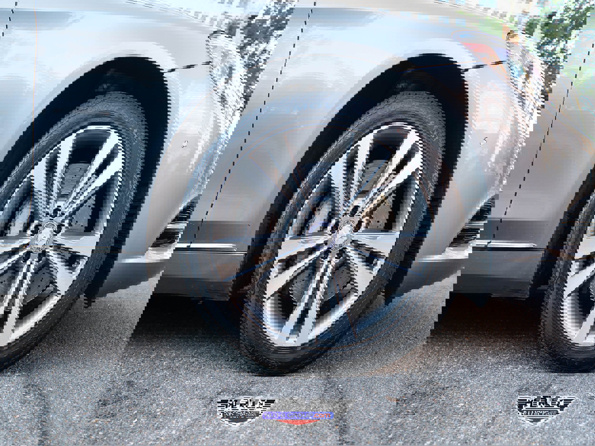Used 2015 Mercedes-Benz S 550 4MATIC Sedan image 10