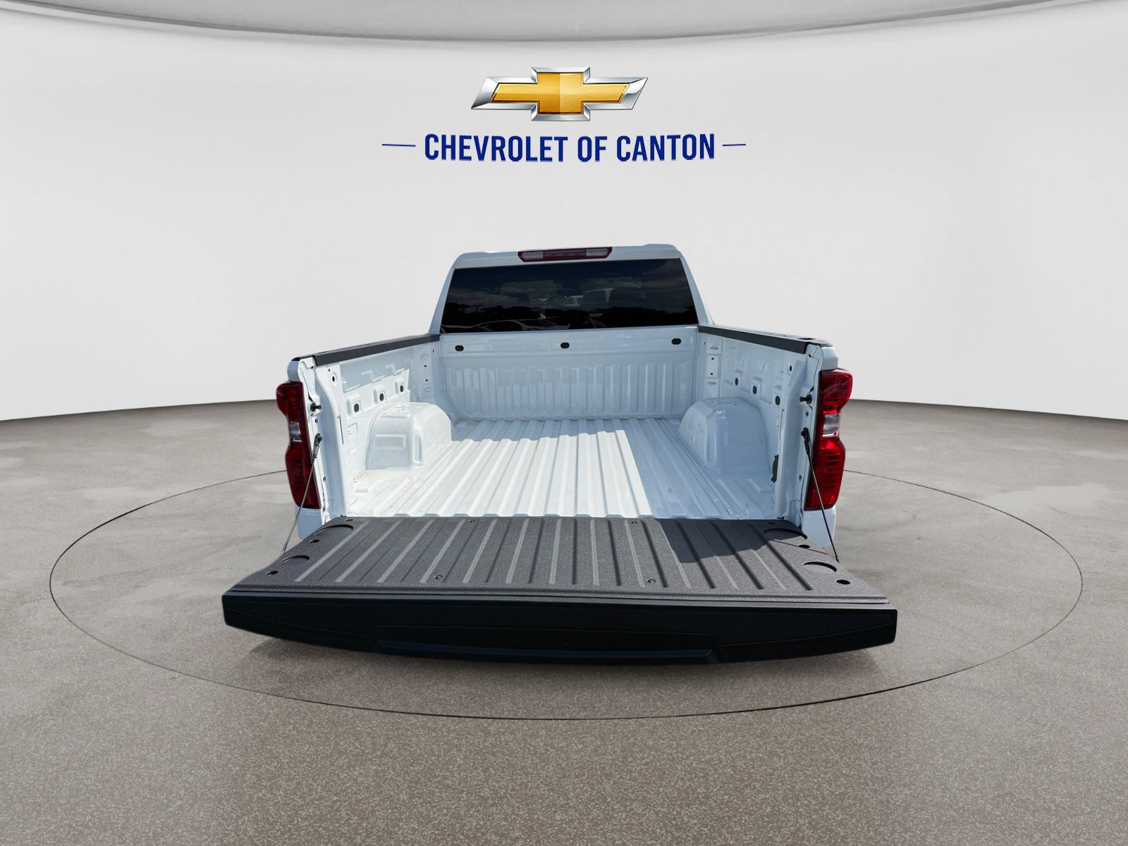 Used 2026 Chevrolet Silverado 1500 LT AWD/4WD image 17