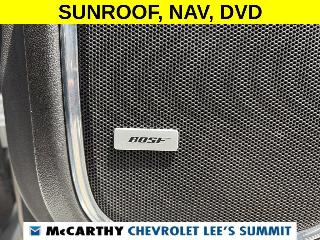 Used 2019 Chevrolet Suburban Premier AWD/4WD image 32