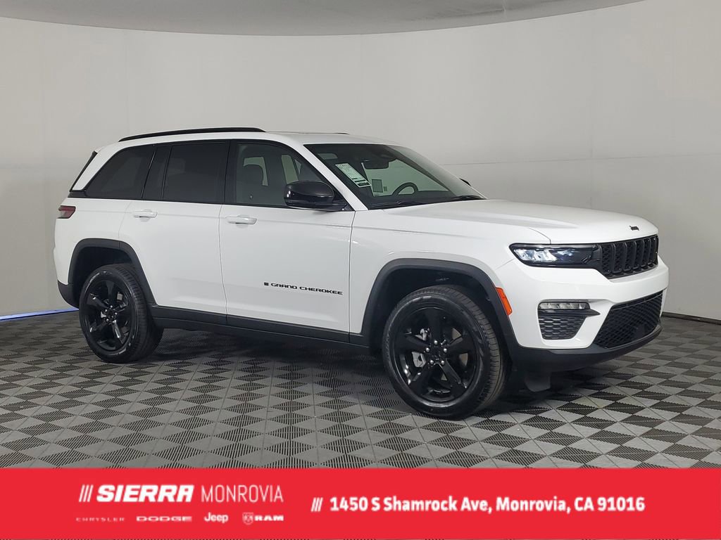 New 2025 Jeep Grand Cherokee Limited w/ Black Appearance Package image 1