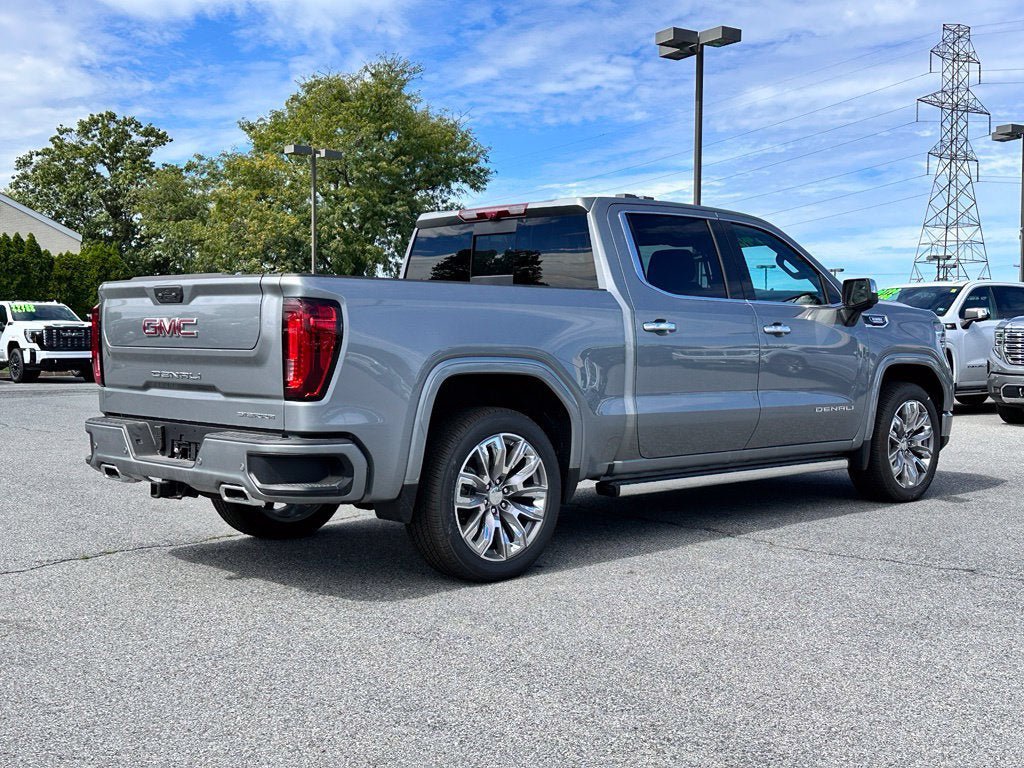New 2026 GMC Sierra 1500 Denali w/ Denali Reserve Package AWD/4WD image 9