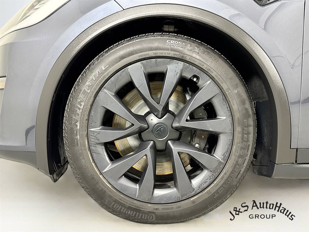 Used 2023 Tesla Model X image 38