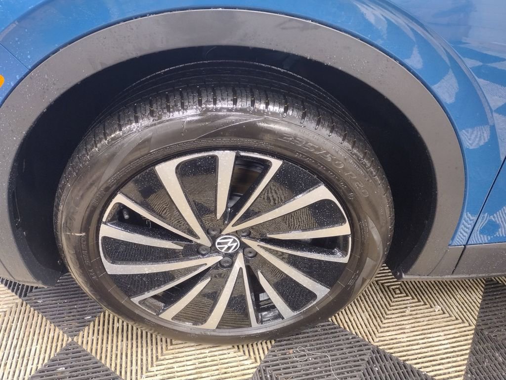 New 2025 Volkswagen ID.4 Pro image 5