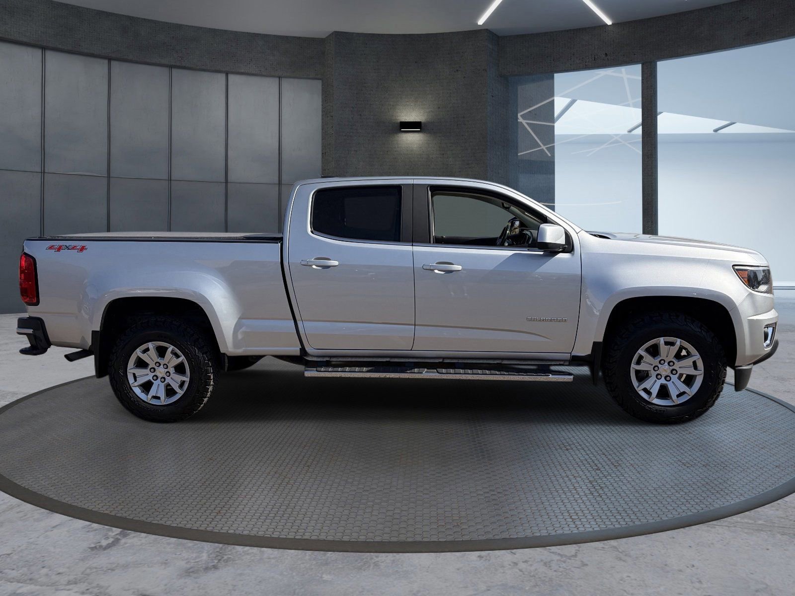 Used 2018 Chevrolet Colorado LT w/ LT Convenience Package AWD/4WD image 7
