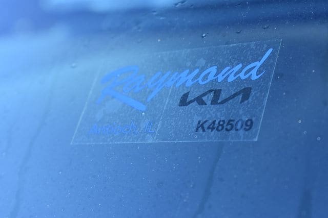 New 2026 Kia Carnival EX FWD image 40