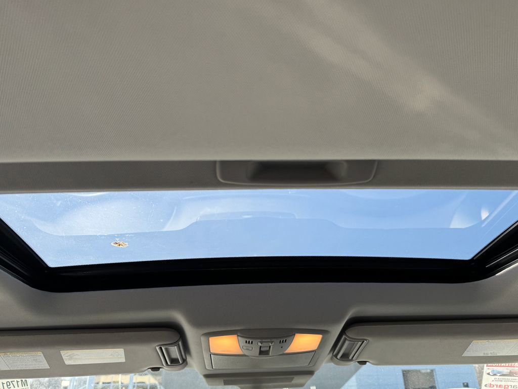 Used 2018 Nissan Armada SL w/ Premium Package image 15