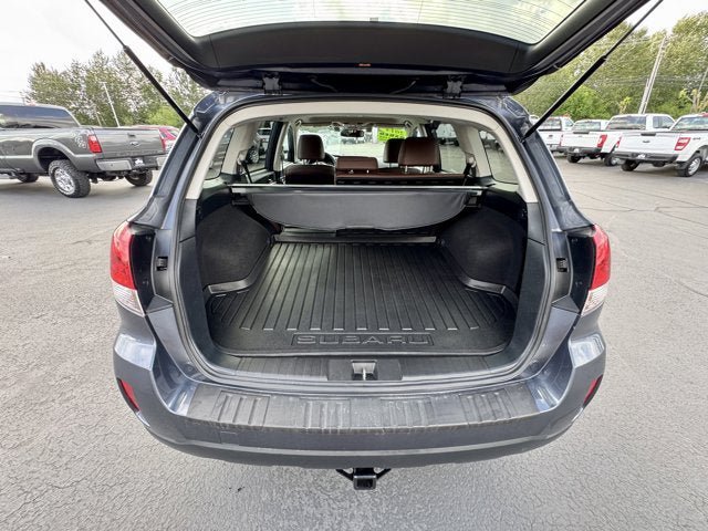 Used 2014 Subaru Outback 2.5i Limited AWD/4WD image 6