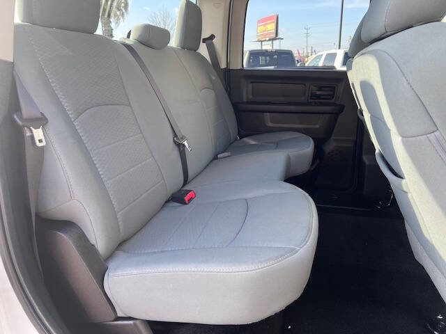 Used 2013 RAM 2500 Tradesman w/ Chrome Appearance Group AWD/4WD image 18