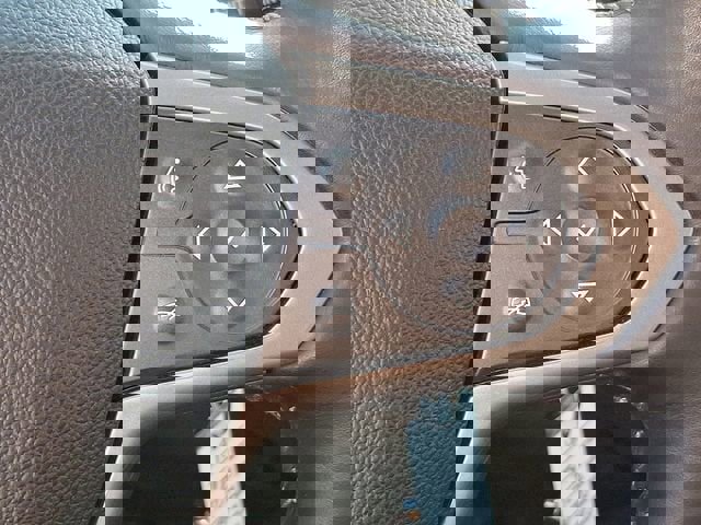 Used 2017 Chevrolet Colorado Z71 image 31