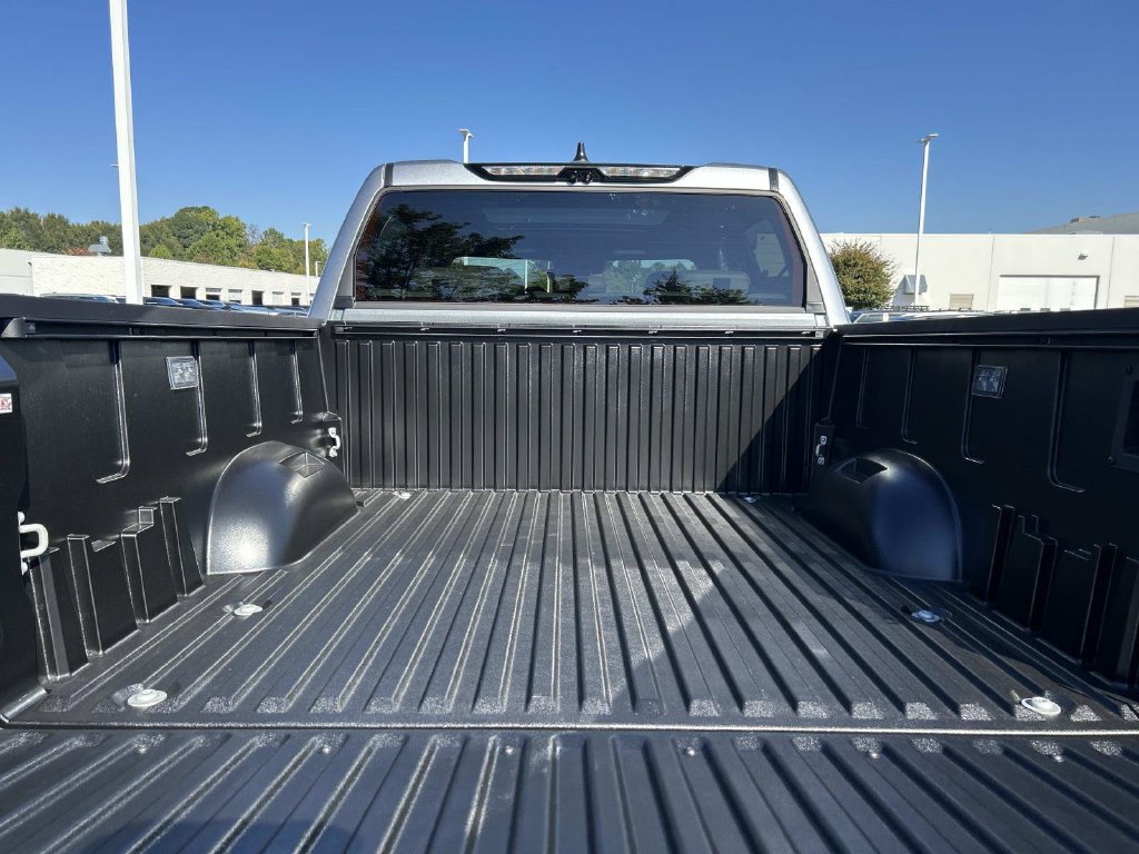 New 2026 Toyota Tundra Limited AWD/4WD image 14