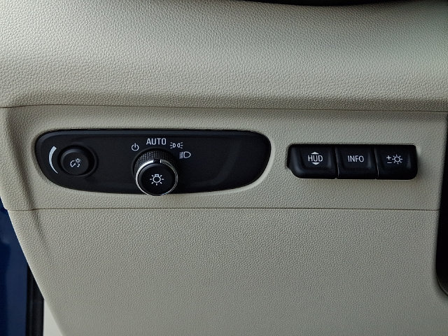 Used 2023 Buick Envision Avenir AWD/4WD image 25