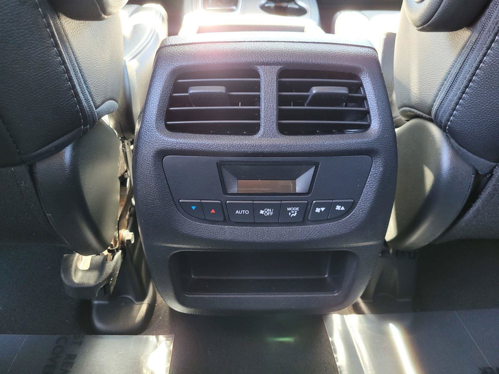Used 2018 Honda Pilot EX-L image 18