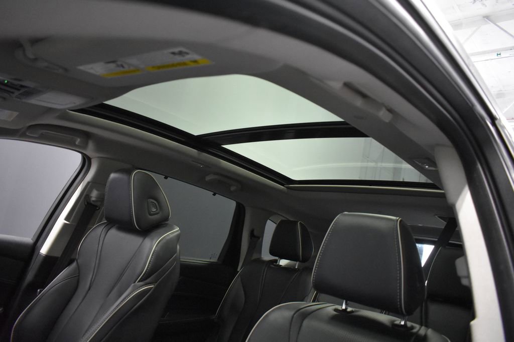 Used 2024 Acura MDX SH-AWD w/ Advance Package image 17