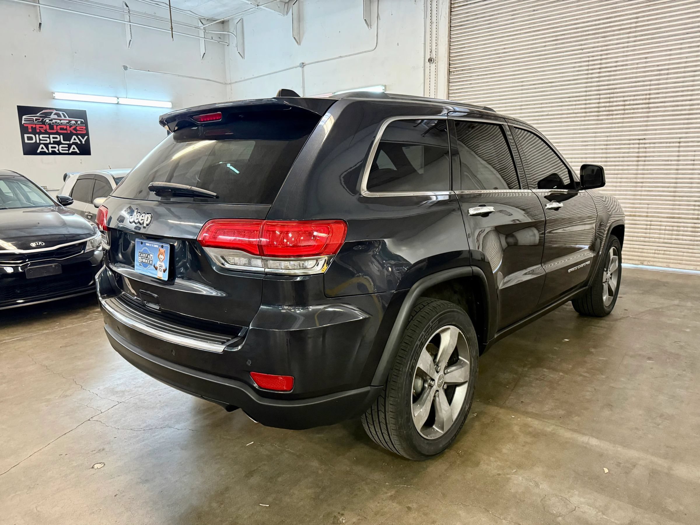 Used 2015 Jeep Grand Cherokee Limited RWD image 5