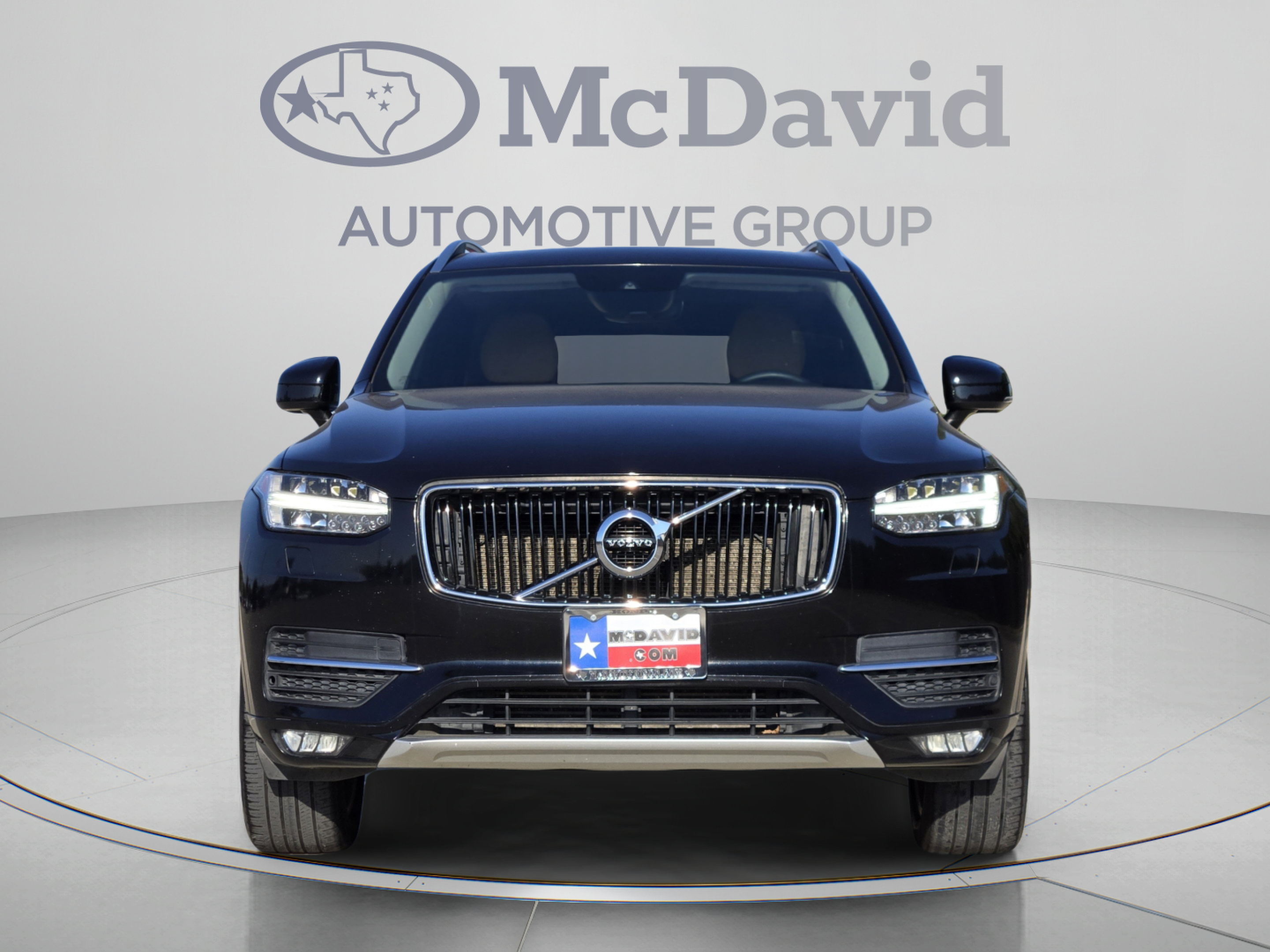 Used 2016 Volvo XC90 T6 Momentum w/ Momentum Plus Package AWD/4WD image 8