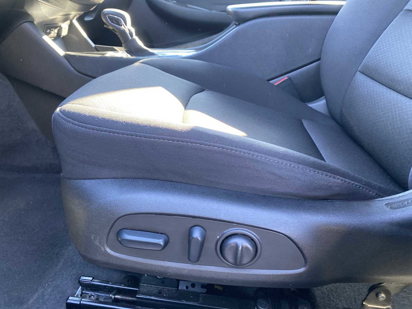 Used 2024 Chevrolet Malibu LT image 26