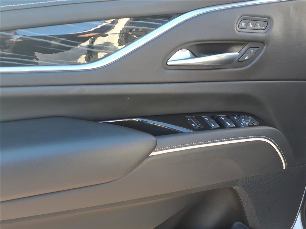 Used 2021 Cadillac Escalade ESV Sport w/ Driver Assist Tech Package image 24