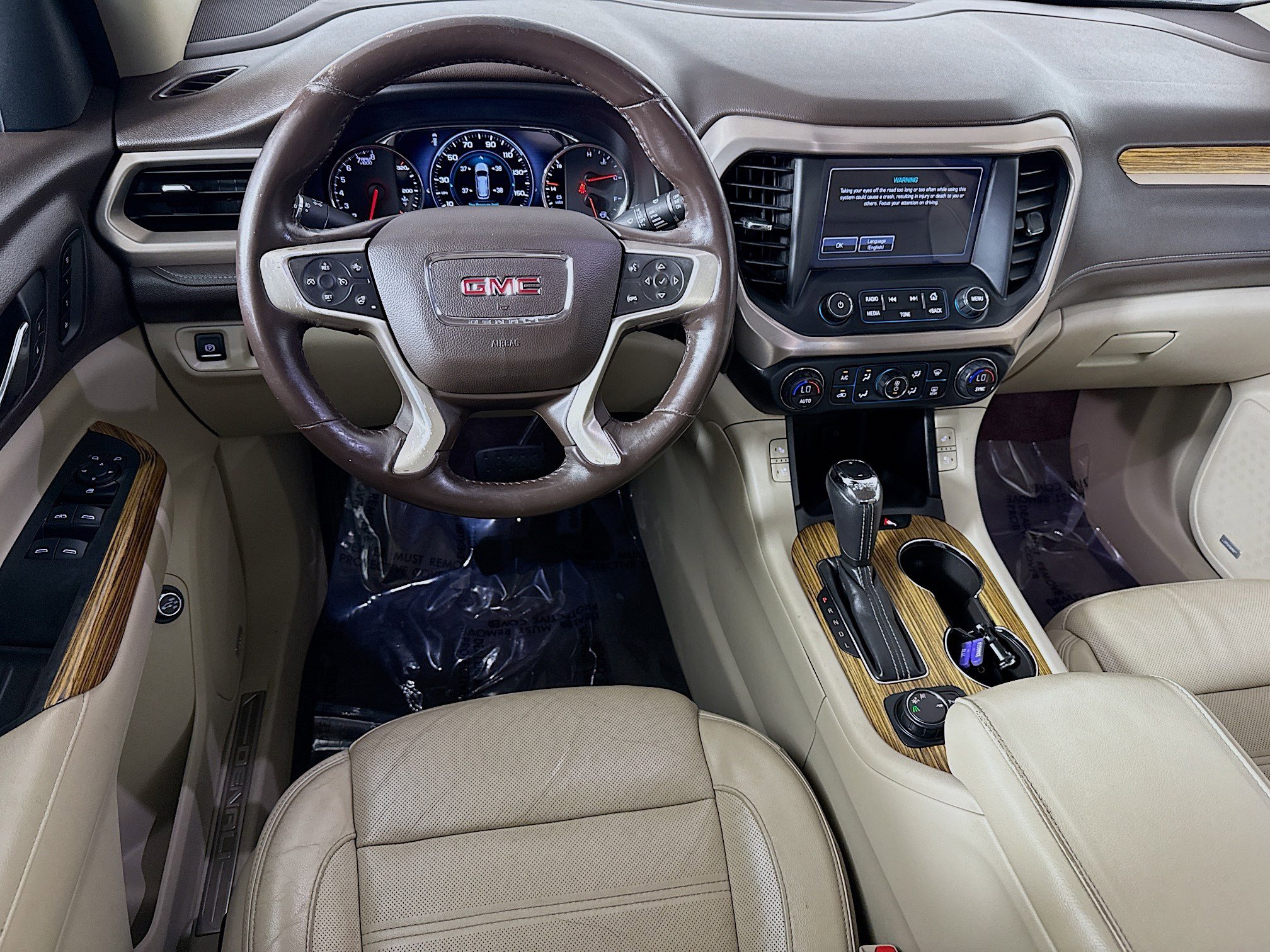 Used 2017 GMC Acadia Denali w/ Technology Package image 17