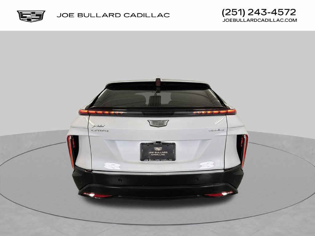 New 2027 Cadillac Optiq Luxury AWD/4WD image 5