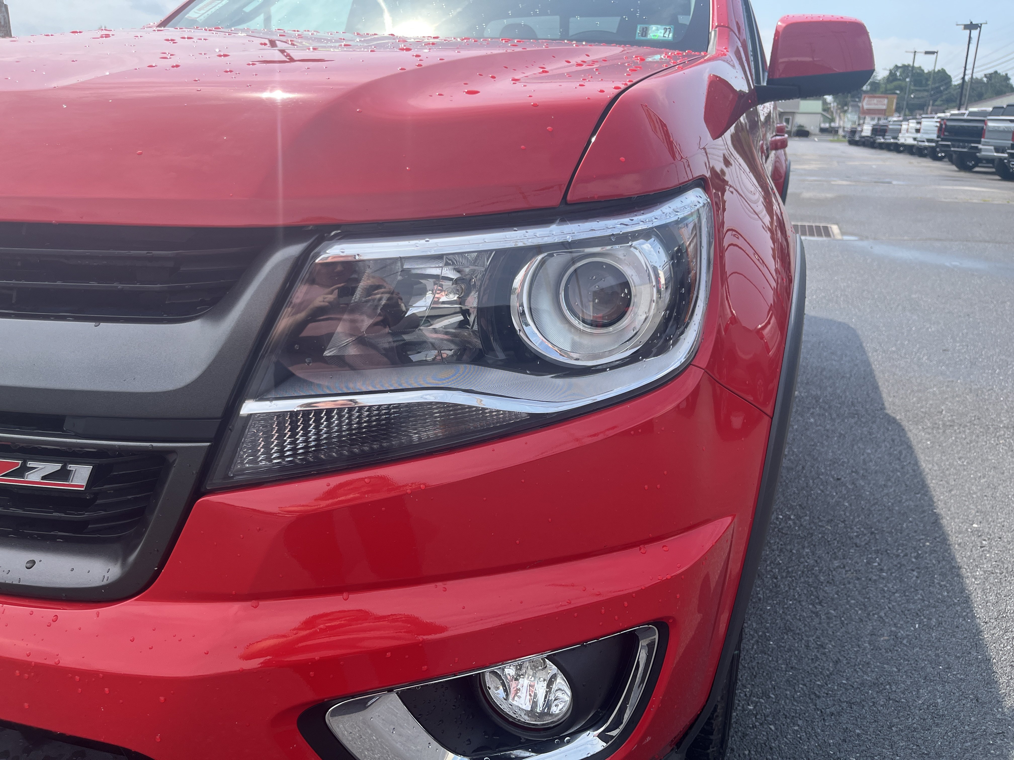 Used 2019 Chevrolet Colorado Z71 AWD/4WD image 7