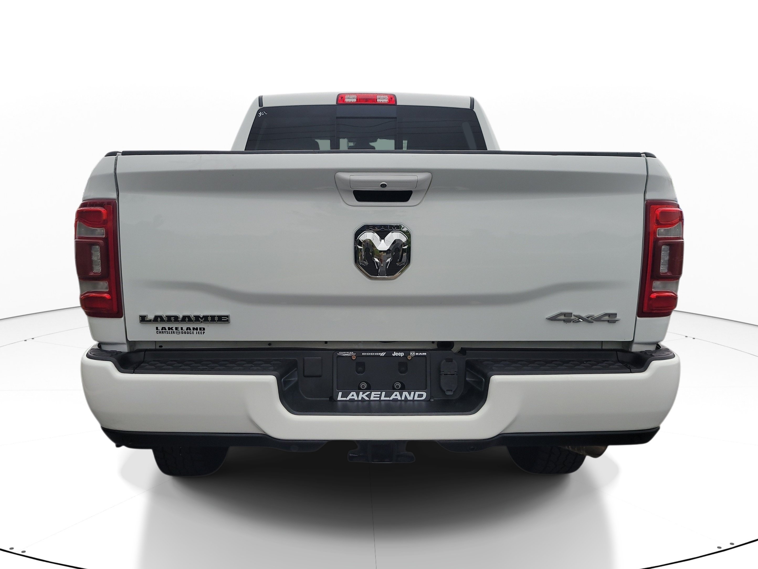 Used 2024 RAM 2500 Laramie AWD/4WD image 5