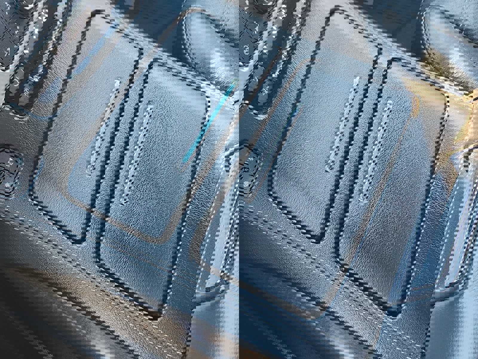 Used 2019 GMC Yukon XL Denali image 23