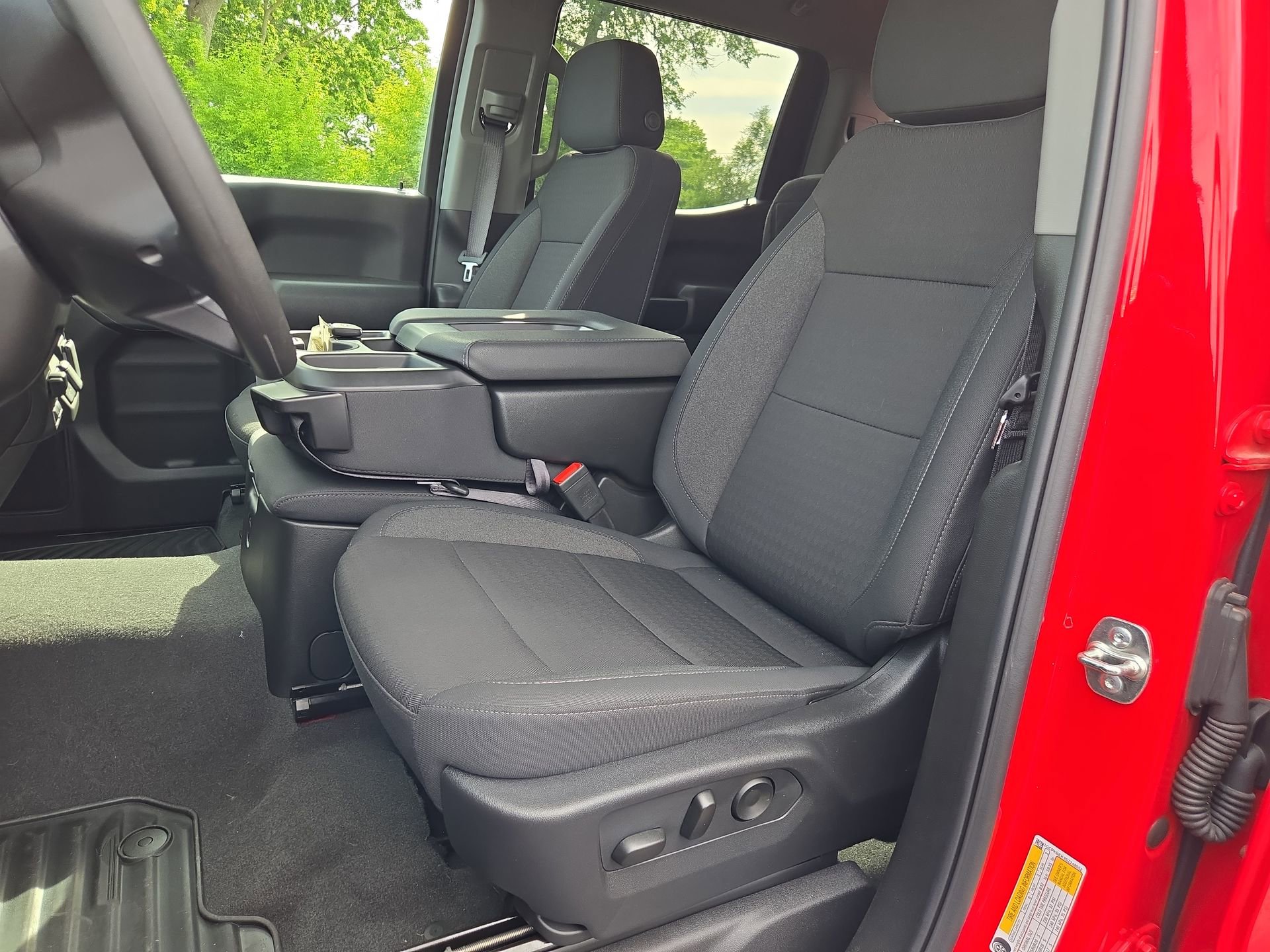 New 2025 Chevrolet Silverado 1500 Custom w/ Turbomax Blackout Package AWD/4WD image 26