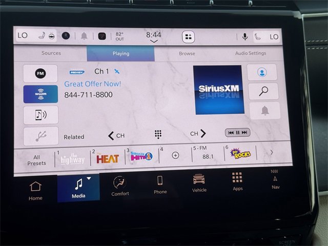 New 2025 Jeep Grand Cherokee Limited w/ Luxury Tech Group II image 31