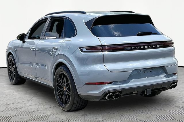 Used 2026 Porsche Cayenne S AWD/4WD image 4