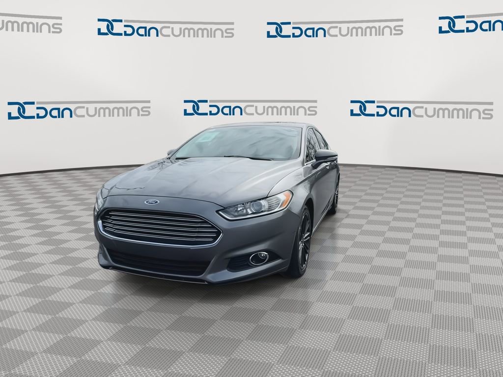 Used 2014 Ford Fusion SE w/ Equipment Group 202A image 3