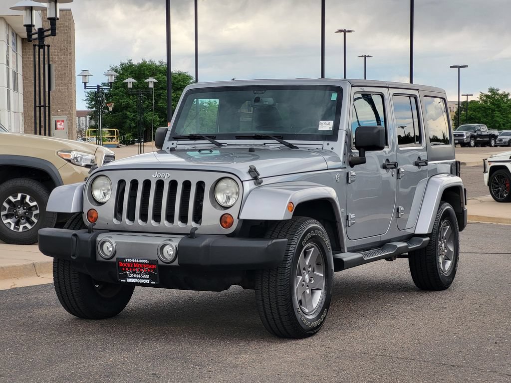 Used 2013 Jeep Wrangler Unlimited Sport AWD/4WD image 8