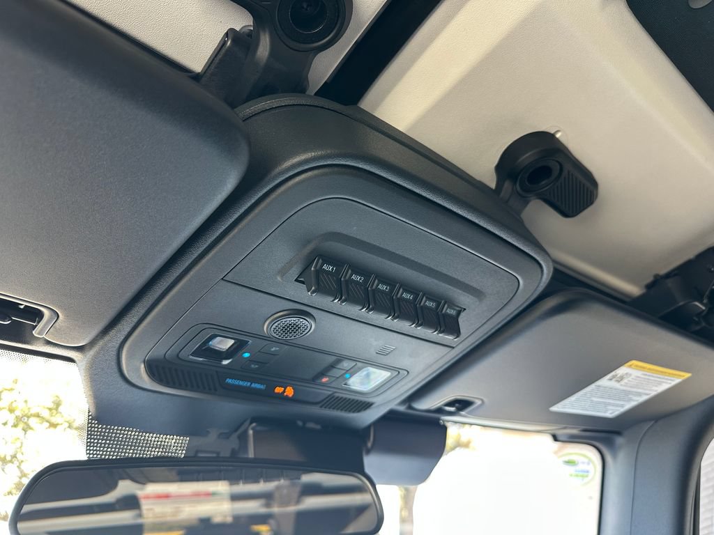 New 2025 Ford Bronco Badlands AWD/4WD image 59